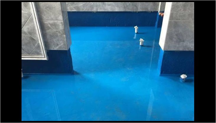 专业工人给卫生间做防水，若不是亲眼所见，一辈子都不会懂！